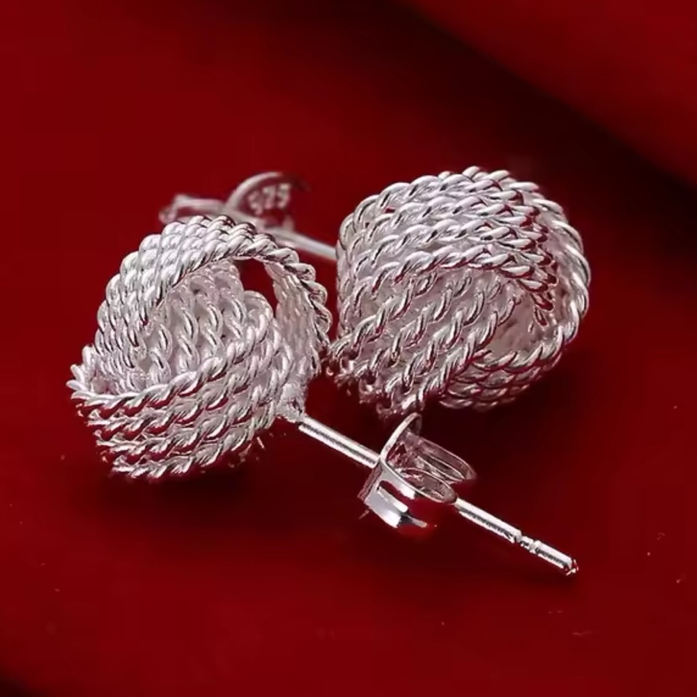 Elegant Silver Knot Mesh Earrings